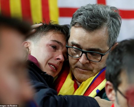 Испанската преса погреба Барса след филма на ужасите