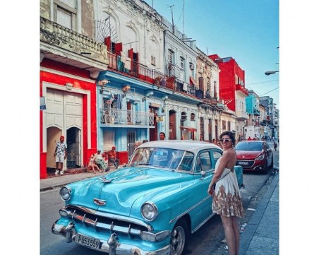 Михаела Филева обикаля в далечната Куба