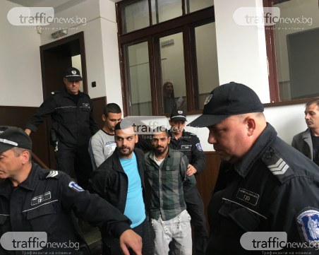 Психиатрия, арест, отговорност? Един от ромите, вилнели в Куклен, полудял заради дрога