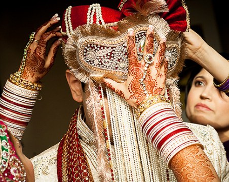 Взимаш пачка, ставаш индийска булка за малко! Тарикати набират софиянки за фиктивни бракове