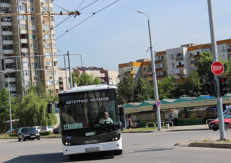 Затварят три улици в Тракия заради спортен празник, два автобуса с нови маршрути