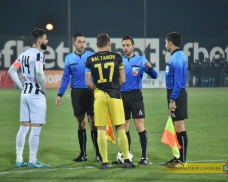 Ясно е кога ще тръгват феновете на Ботев и Локо за финала