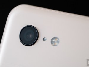Google пуска смартфон на цена под 400 долара