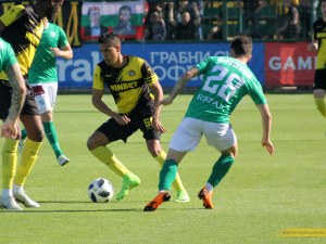 Ботев вече мисли за Купата - загуби у дома от Берое ВИДЕО