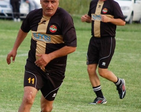 Легенди на Ботев и Локо за финала: Ще падне надлъгване