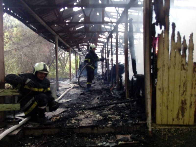 Тийнейджъри подпалиха детска градина в Шумен