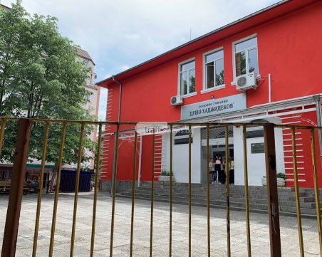 След гонката с дилъри: Извънредна среща на родители в Душото в Пловдив