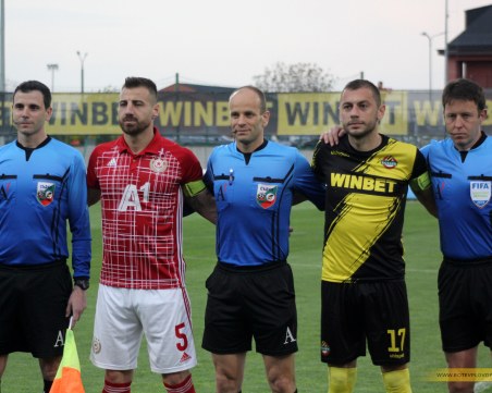 Ясен е реферът на големия финал Ботев - Локо