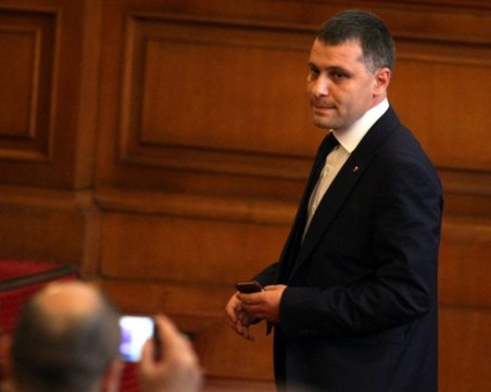 Александър Сиди от ВМРО: Хората ще вземат правосъдието в свои ръце, ако държавата не предприеме мерки срещу циганската престъпност!