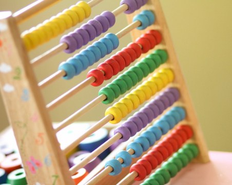 Ни повече, ни по-малко. Пресметнаха учениците у нас – 581 000