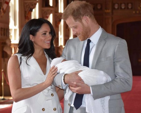 Стана ясно къде е проплакал за първи път принц Арчи