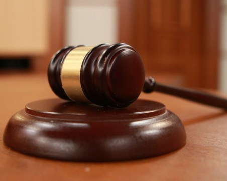 Фенът, пребил възрастен човек преди финала, пуснат под гаранция