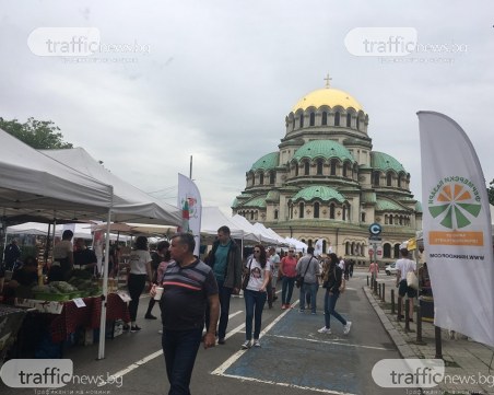 Апетитни аромати и био храни събраха десетки столичани