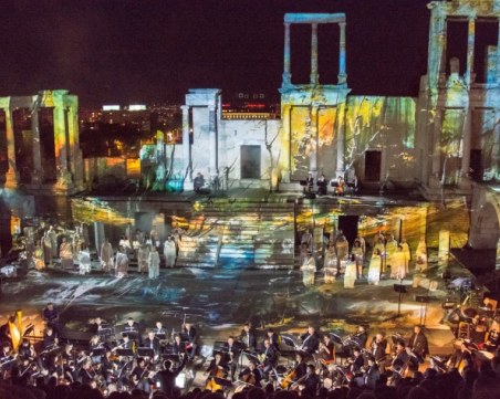 Deep Purple, Queen и Rolling Stones разтърсват Aнтичния театър в Пловдив