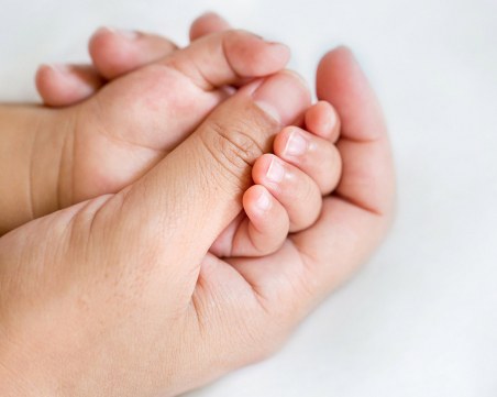 Социалните работници са предотвратили изоставянето на 1733 деца през 2018 г.