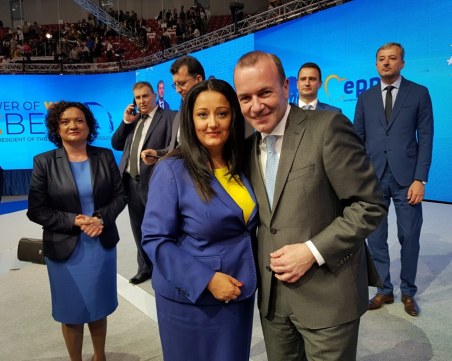 Лиляна Павлова: ГЕРБ за пореден път ще спечели изборите, а БСП изглеждат доста лековато!