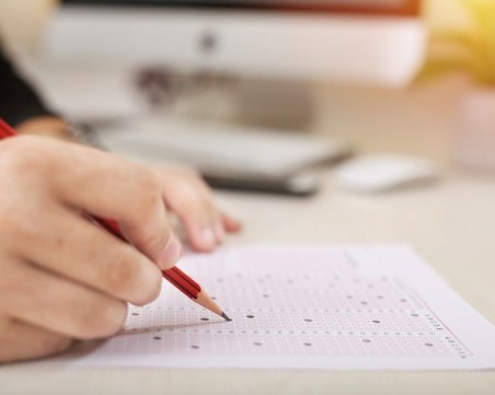 Обратното броене започва: 52 600 зрелостници на матура по литература