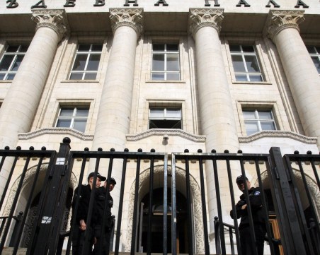 Сигнал за бомба в Съдебната палата. Районът е отцепен