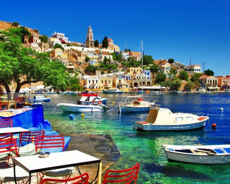 Цените в Гърция падат, сметките в кръчмите с 10% надолу