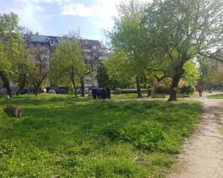 Ексхибиционист стресира майка с дете в Пловдив, оказа яростна съпротива при арест