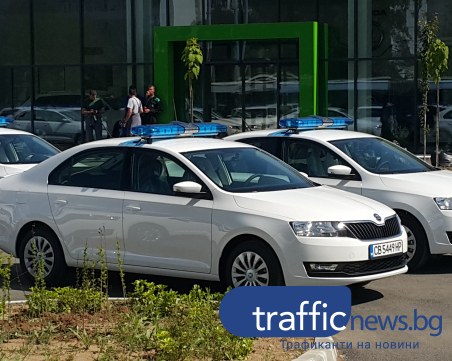 Новите коли на МВР само по буркани