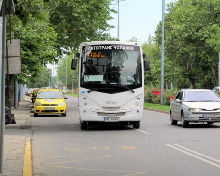 Три автобуса променят маршрута си в Пловдив заради ремонт на голям булевард