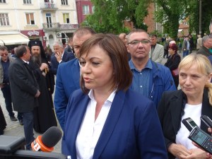 Нинова отрече думите на Борисов за нова афера тип