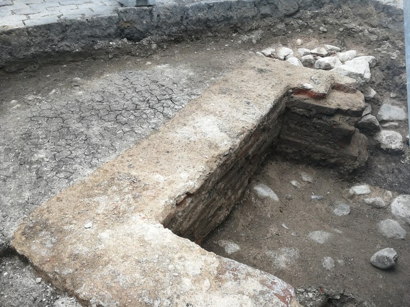 Уникална находка: Откриха античен гроб до 