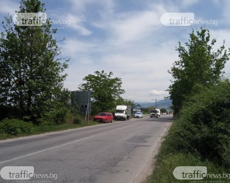 Кола и микробус се удариха на Околовръстното на Пловдив