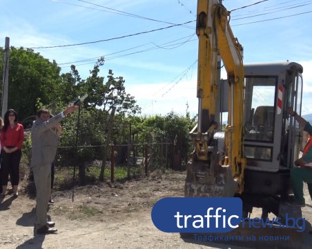 Софийска фирма подхвана ремонт за 4 млн. лв. в Стамболийски, затварят входа на града до седмици