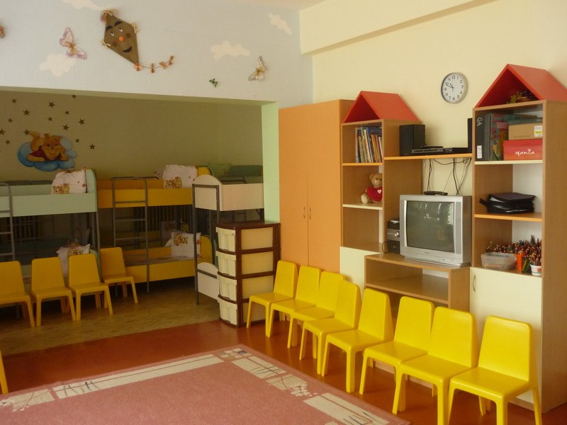 Масово отравяне в детска градина. 20 деца от Бургас с разстройство