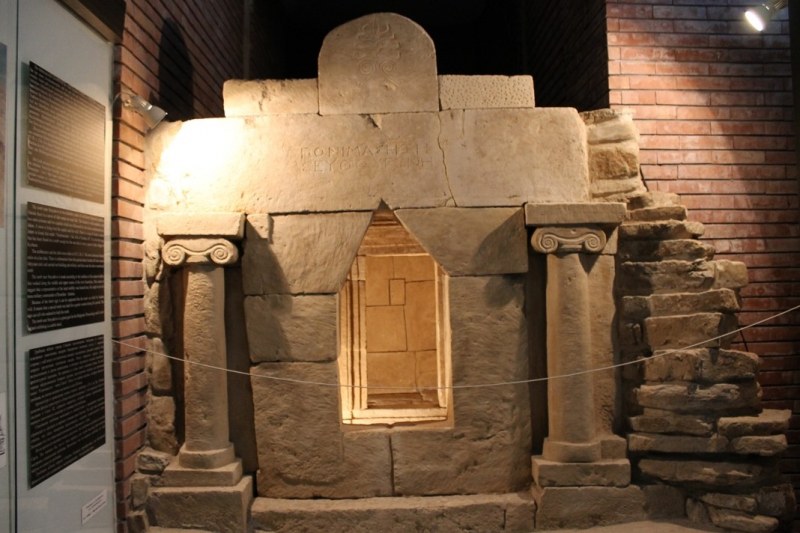 Свещарската гробница разкрива част от мистерията на траките