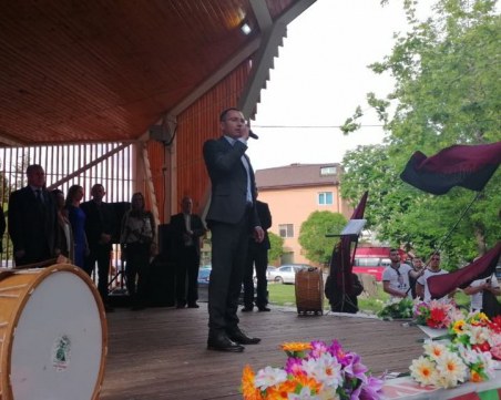 Джамбазки на финалната права преди вота: 5 години не допуснахме да се държат с нас като второ качество хора