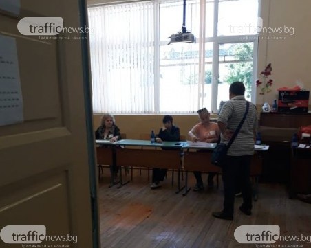 Ниска избирателна активност в Пазарджик, в Пещера се оплакаха от нарушители