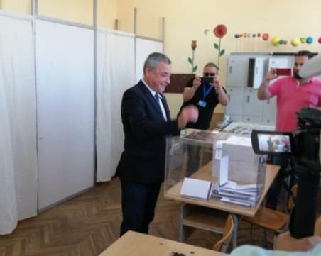 Валери Симеонов: Гласувам за Европа на нациите