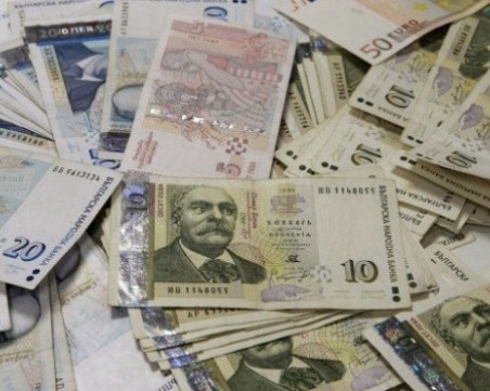 Премиерът за надвзетите субсидии: Партиите ще върнат парите!