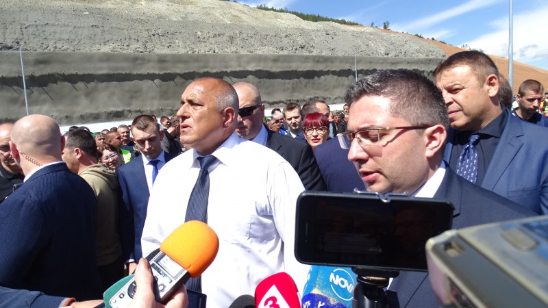 Борисов: Убеден съм, че българите не знаят какво се строи в България!