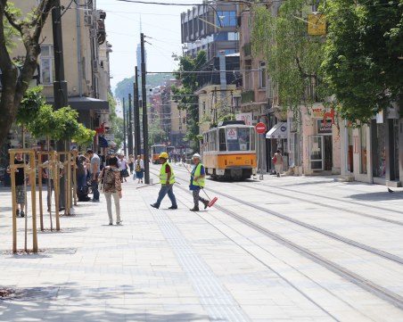 Комисия решава дали да глобява за ремонта на Графа