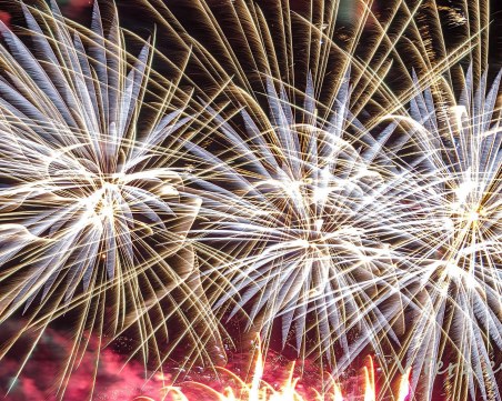 С тържествена заря почетоха 143 г. от стъпването на Ботев на българска земя