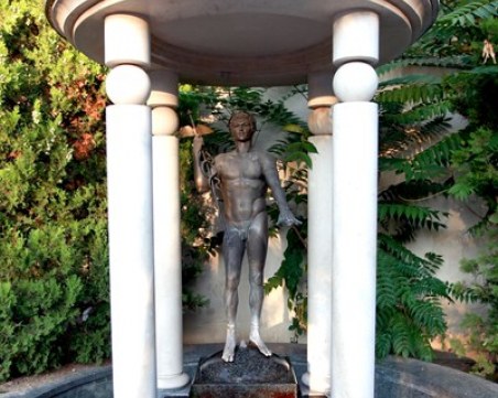 Ще съдят крадеца на Аполон Медикус от Централната баня