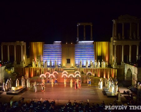 Време е за опера! Над 170 артисти се качват на сцената на Античния театър