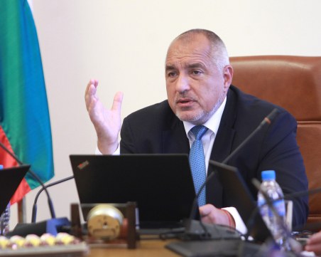 Борисов: Почвайте да строите по най-бързия начин от 