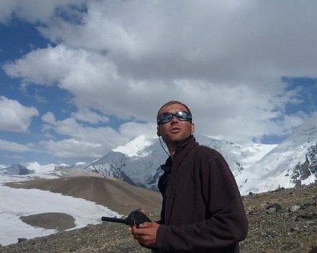 Свалиха тялото на Иван Томов от Лхотце. Родителите му го чакат у нас