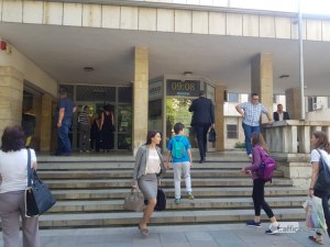 За по-малко от час: Претърсиха сградата на съда в Пловдив, бомба няма