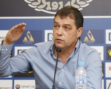 Хубчев в Левски: Няма да се кланяме на този или онзи
