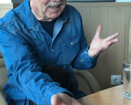 Кола връхлетя върху Георги Дюлгеров!