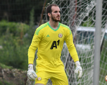 ЦСКА се раздели с двама чужденци