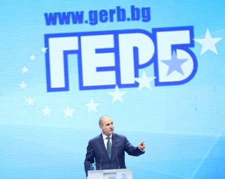 Цветан Цветанов хвърли кърпата, оттегля се от ГЕРБ