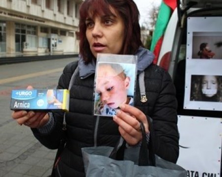 Учителка от Панагюрище гори с  5000 лева за шамар в забавачка