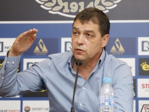 Хубчев в Левски: Няма да се кланяме на този или онзи